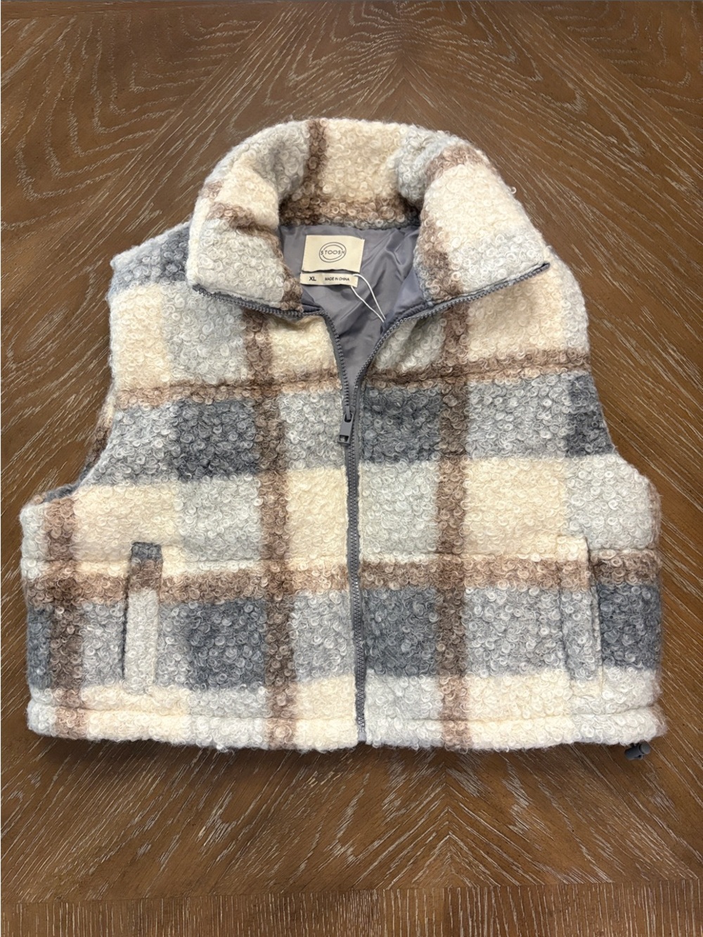 NWT Bohme Grey Plaid Puffer Vest (XL)